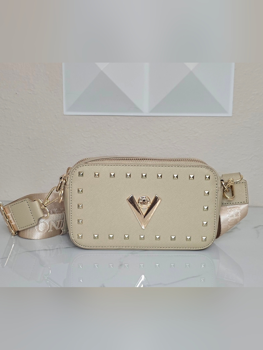Valentino Orlandi Beige Studded Camera Crossbody Bag Gold Hardware Italy